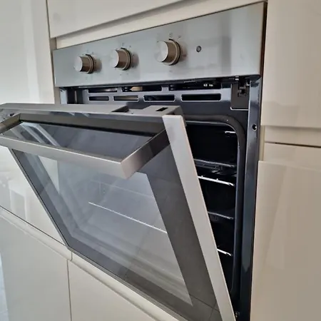 Apartman Lola Podstrana